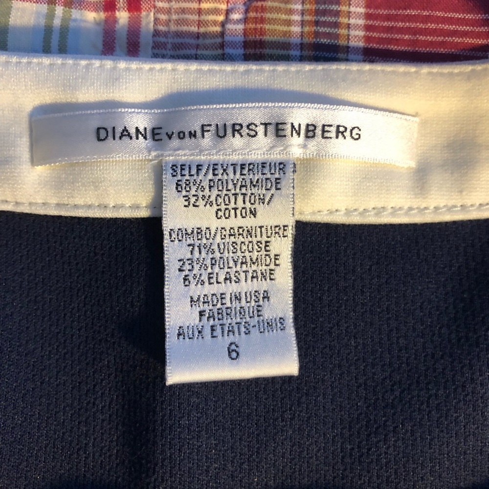 Vintage Diane Von Furstenberg Dress, Size 6 - Picture 3 of 4